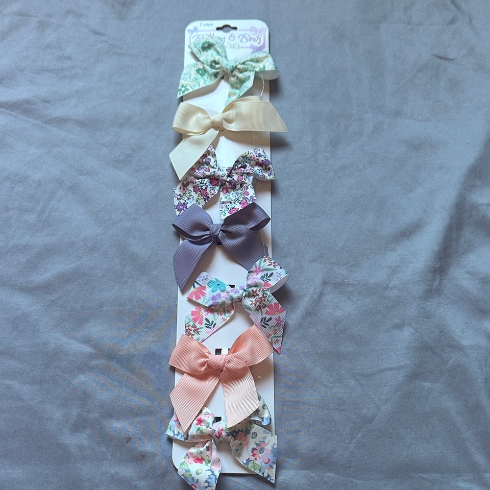 Buttons p& Bows Floral and Solid Bow for Kids - Picture 1 of 5